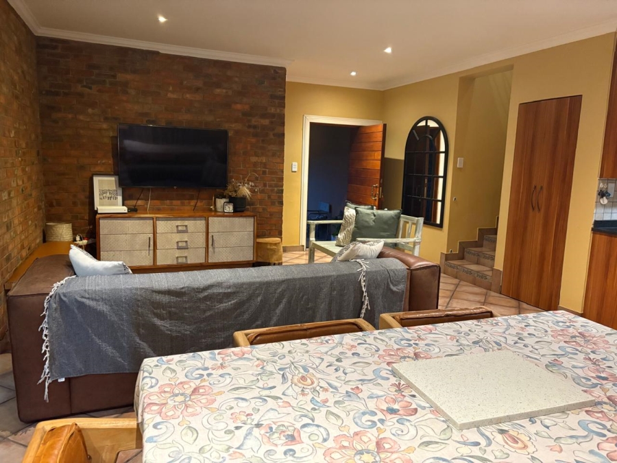 To Let 3 Bedroom Property for Rent in Boschdal North West